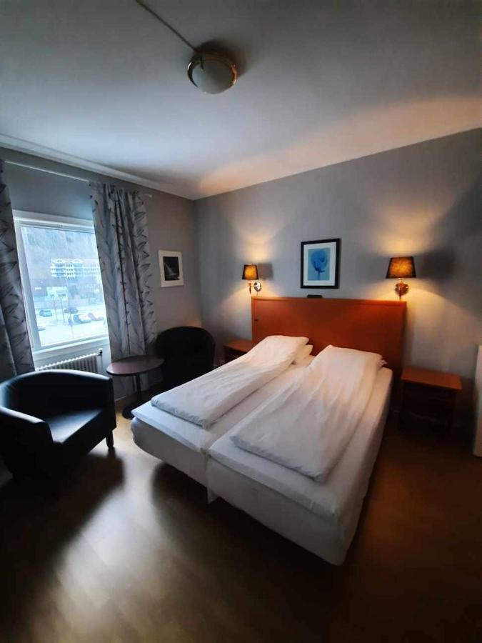 Sunndalsora Hotell Zewnętrze zdjęcie